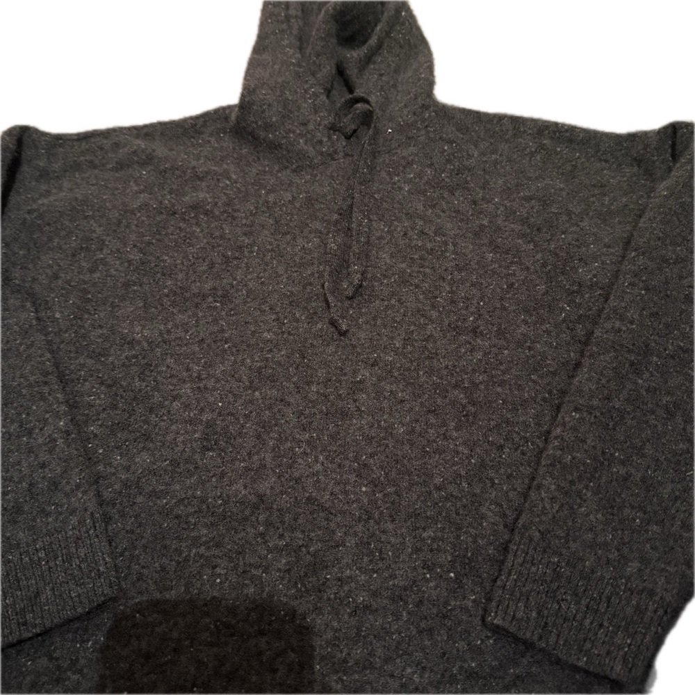 Saks Fifth Avenue Women's Dark Gray Hooded Sweater 100% cashmere - Picture 2 of 3